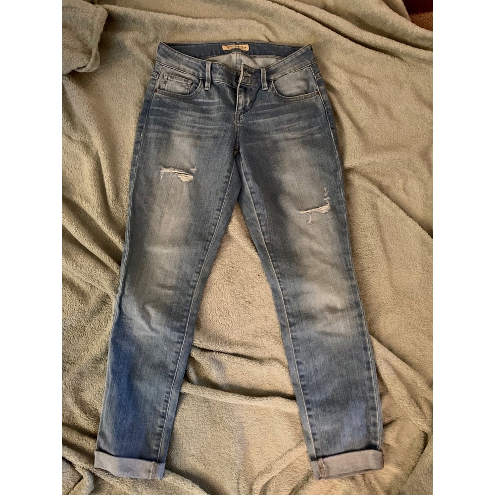 Guess Distressed Jeans size 25